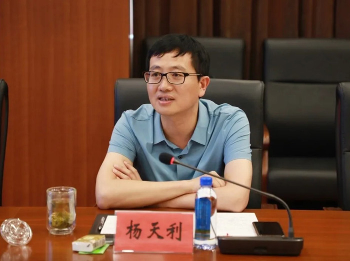 广发手机站·官方版在线与徐工消防签署战略合作协议 携手深耕中国高空产业市场